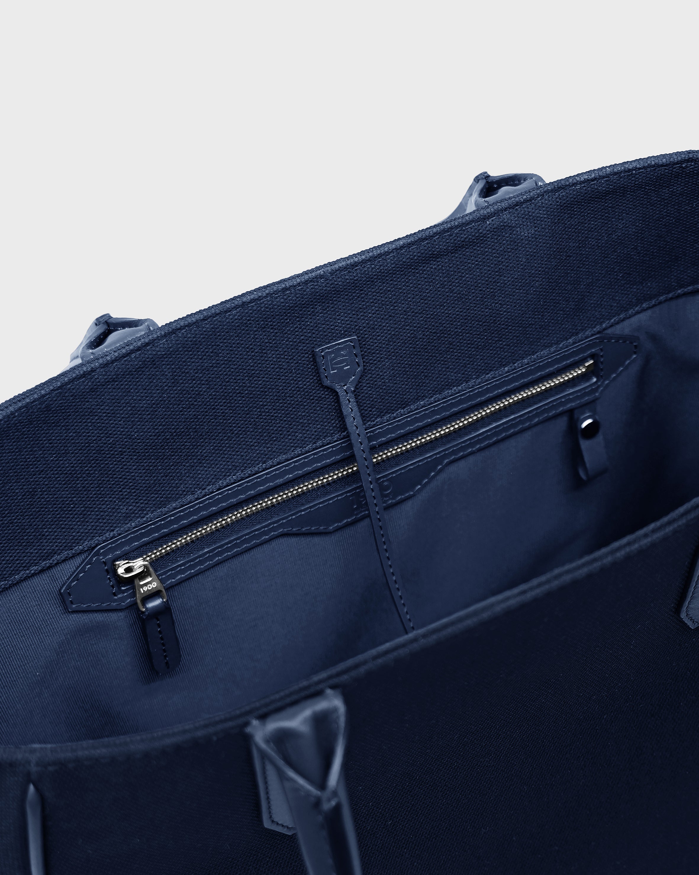 BEACH BAG